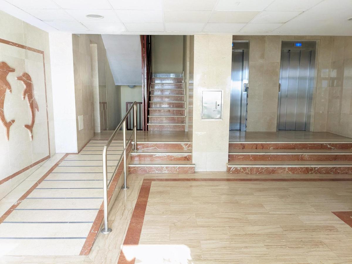 Apartamento En La Playa Con Garaje Cádiz Exteriör bild